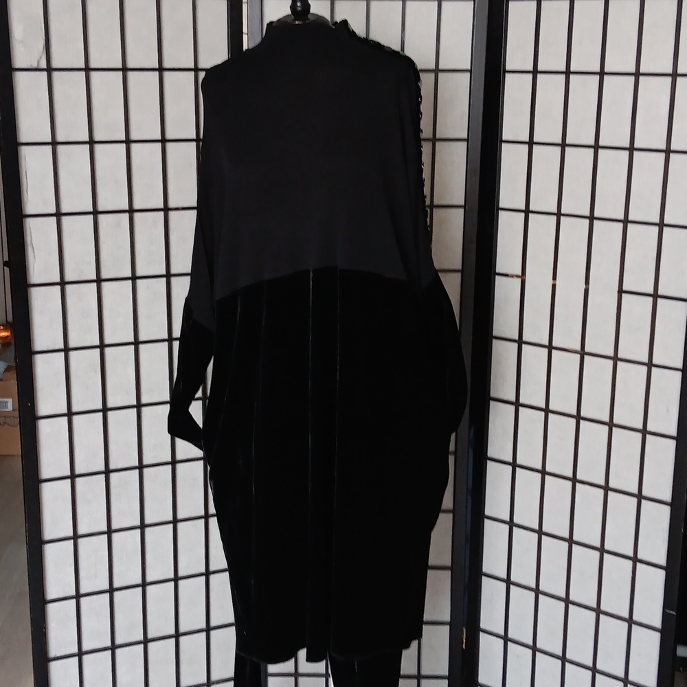 Set Of Jean Paul Gaultier Femme. Top And Trousers. Size 14. Made In Italy.